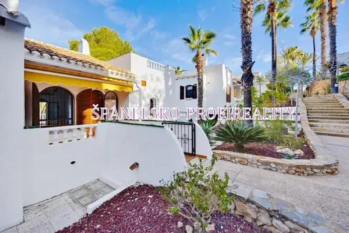 Prodej bytu 4+kk, Alicante, Španělsko, 150 m2