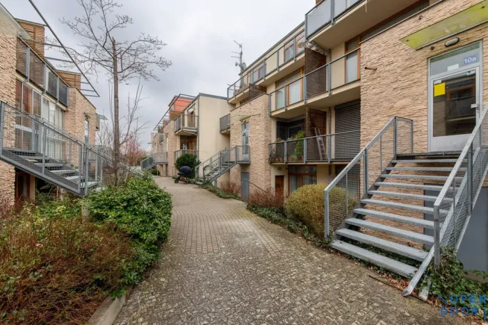 Pronájem bytu 2+kk, Praha - Kamýk, 51 m2