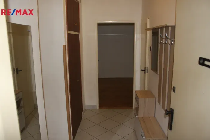 Pronájem bytu 3+1, Praha - Břevnov, Bělohorská, 72 m2