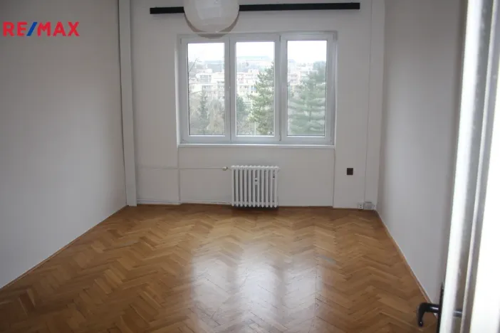 Pronájem bytu 3+1, Praha - Břevnov, Bělohorská, 72 m2