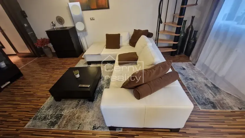 Pronájem bytu 3+kk, Jičín, Kollárova, 80 m2