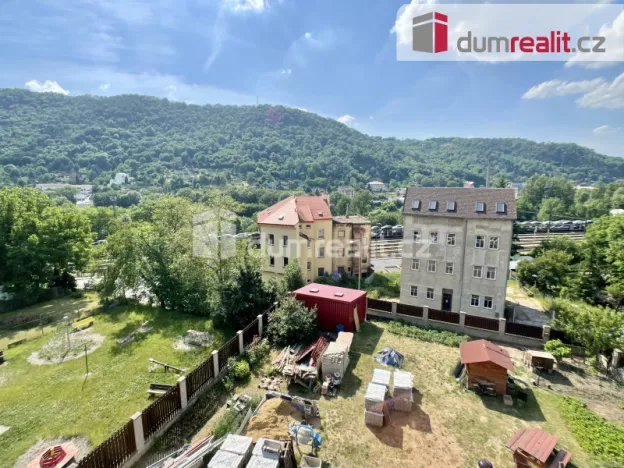 Pronájem bytu 2+kk, Ústí nad Labem - Střekov, Ke Hradu, 44 m2