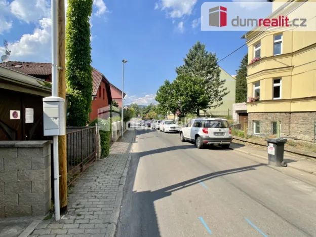 Pronájem bytu 2+kk, Ústí nad Labem - Střekov, Ke Hradu, 44 m2