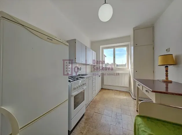 Pronájem bytu 2+1, Jindřichův Hradec, Tovární, 56 m2