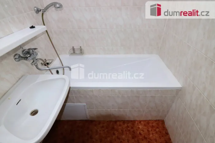 Pronájem bytu 1+1, Uherské Hradiště, Mánesova, 38 m2