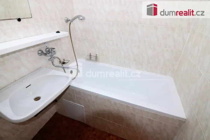 Pronájem bytu 1+1, Uherské Hradiště, Mánesova, 38 m2