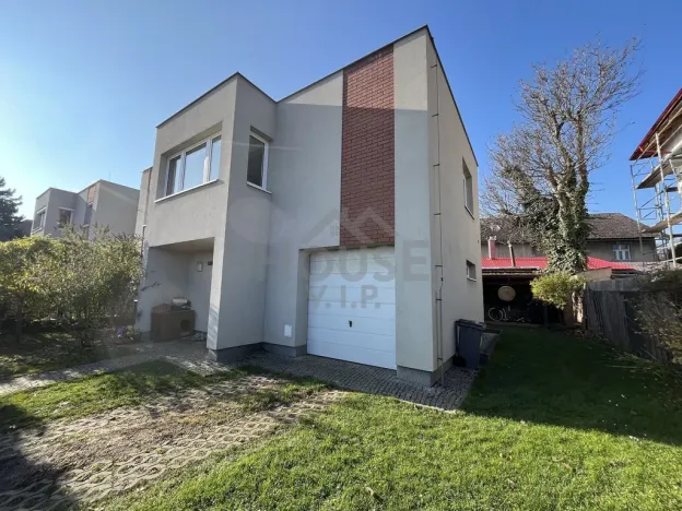 Prodej rodinného domu, Praha - Běchovice, Do Říčan, 160 m2