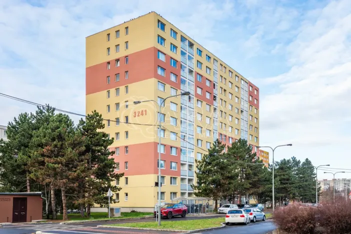 Prodej bytu 3+1, Praha - Modřany, Poljanovova, 62 m2