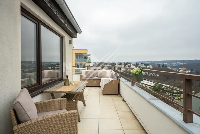 Prodej bytu 6+kk a větší, Praha - Košíře, Česká, 120 m2