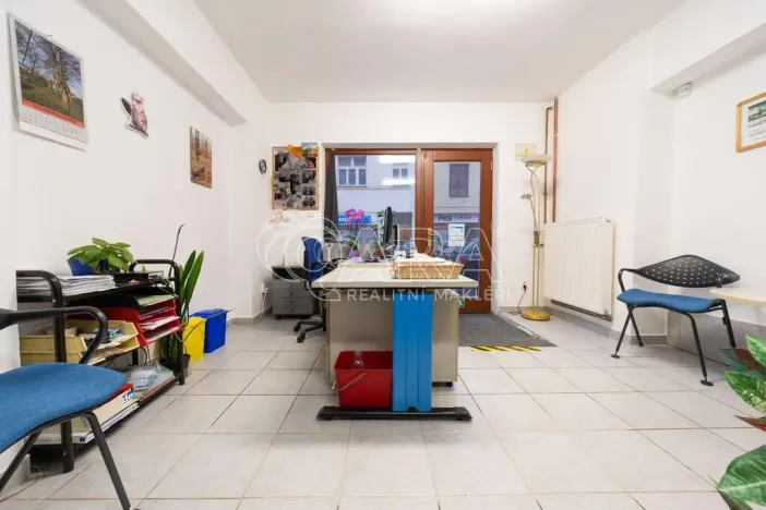 Pronájem obchodního prostoru, Chrudim, Soukenická, 20 m2