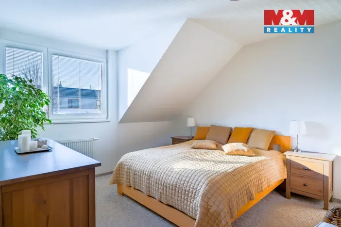 Prodej rodinného domu, Plzeň - Radobyčice, Nad Strání, 134 m2