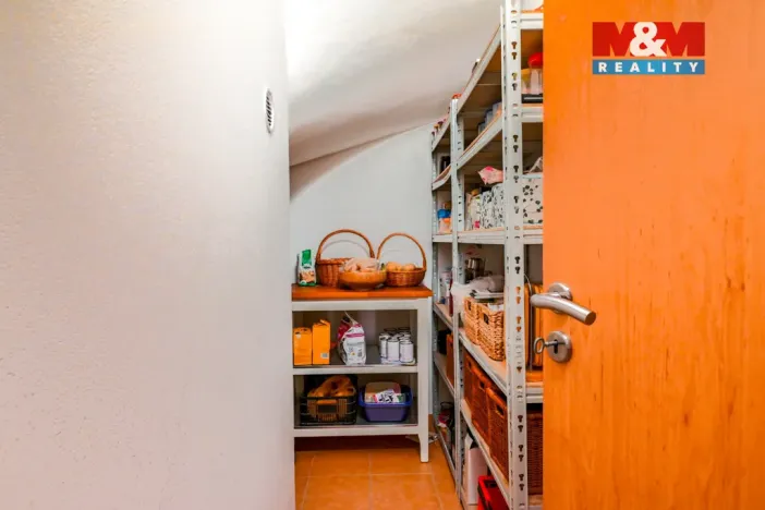 Prodej rodinného domu, Plzeň - Radobyčice, Nad Strání, 134 m2