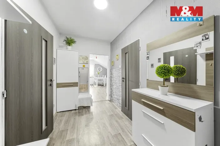 Prodej bytu 5+1, Děčín - Děčín X-Bělá, Sněžnická, 98 m2