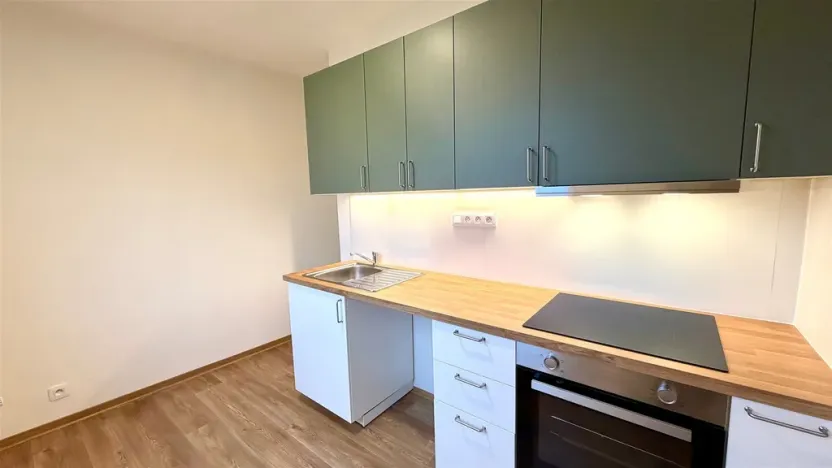 Pronájem bytu 2+1, Cheb, 17. listopadu, 54 m2