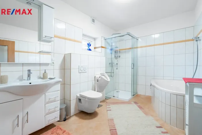 Prodej rodinného domu, Horšovský Týn - Semošice, 320 m2