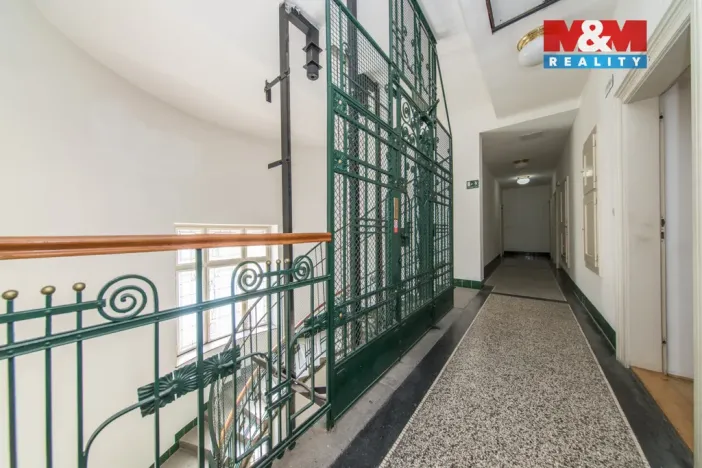 Pronájem bytu 1+kk, Praha - Josefov, Valentinská, 31 m2