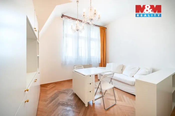 Pronájem bytu 1+kk, Praha - Josefov, Valentinská, 31 m2