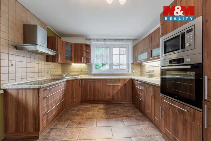 Prodej rodinného domu, Loket, Revoluční, 139 m2