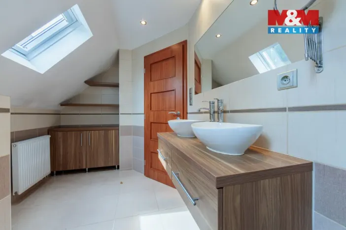 Prodej rodinného domu, Loket, Revoluční, 139 m2