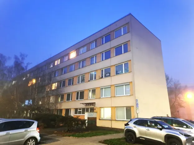 Pronájem bytu 1+kk, Kladno, Benešovská, 28 m2