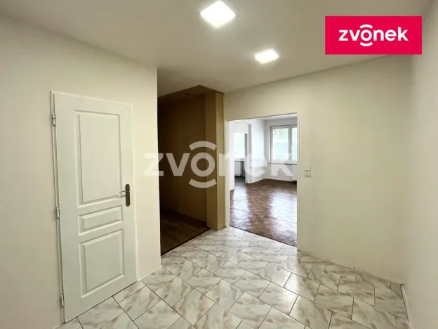 Pronájem bytu 4+1, Zlín, Okružní, 80 m2