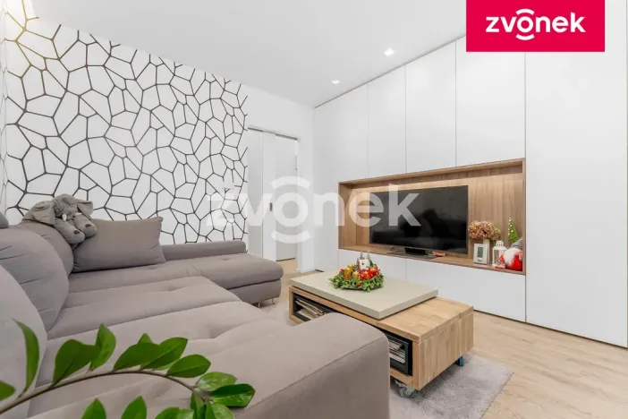 Prodej bytu 3+1, Zlín, Kúty, 76 m2