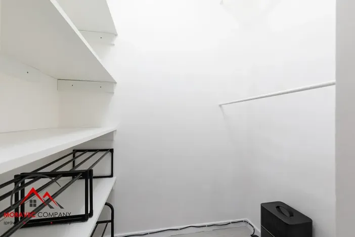 Pronájem bytu 2+kk, Opava, 17. listopadu, 58 m2