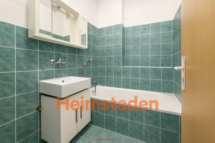 Pronájem bytu 2+1, Karviná - Nové Město, tř. Osvobození, 55 m2