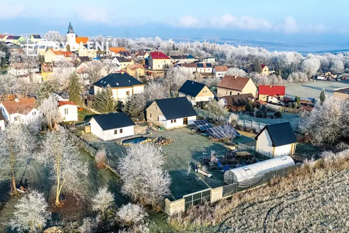 Prodej rodinného domu, Chabařovice, 339 m2