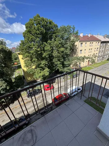 Pronájem bytu 1+1, Ostrava - Moravská Ostrava, Slavíčkova, 37 m2