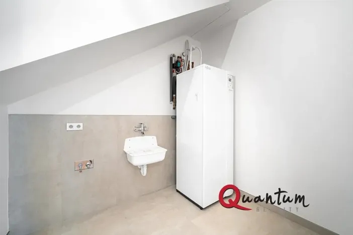 Prodej rodinného domu, Praha - Královice, Ke Tvrzi, 390 m2