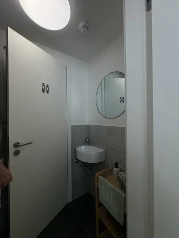 Pronájem komerční nemovitosti, Praha - Vokovice, K Červenému vrchu, 47 m2