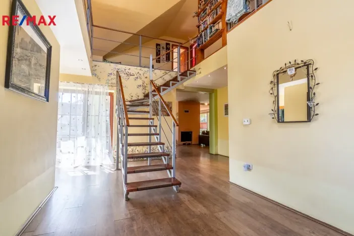 Prodej rodinného domu, Ondřejov - Třemblat, Výstavní, 286 m2