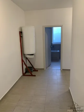 Pronájem bytu 3+kk, Ledenice, Náměstí, 70 m2