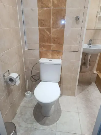 Pronájem bytu 1+kk, Praha - Modřany, Levského, 35 m2