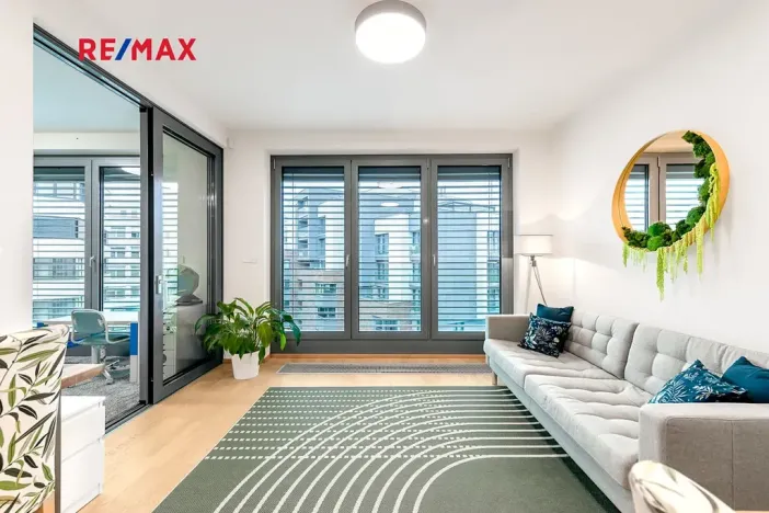 Pronájem bytu 2+kk, Praha - Libeň, Vojenova, 62 m2