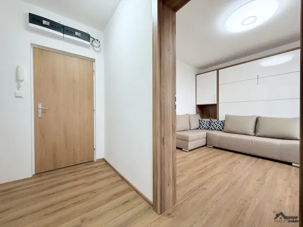 Prodej bytu 1+1, Karviná, Slovenská, 28 m2