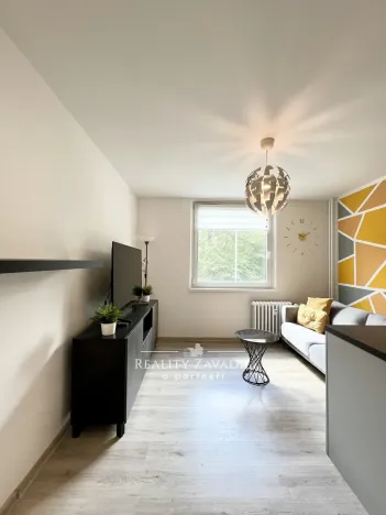 Pronájem bytu 2+kk, Pardubice, Kunětická, 41 m2