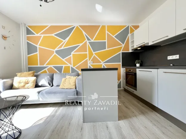 Pronájem bytu 2+kk, Pardubice, Kunětická, 41 m2