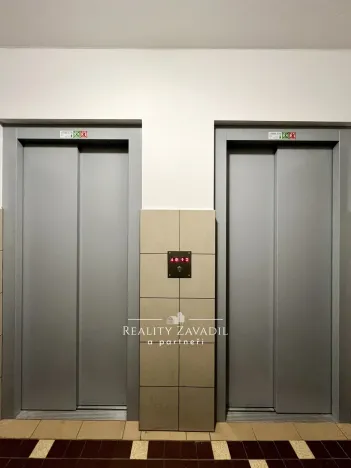 Pronájem bytu 2+kk, Pardubice, Kunětická, 41 m2