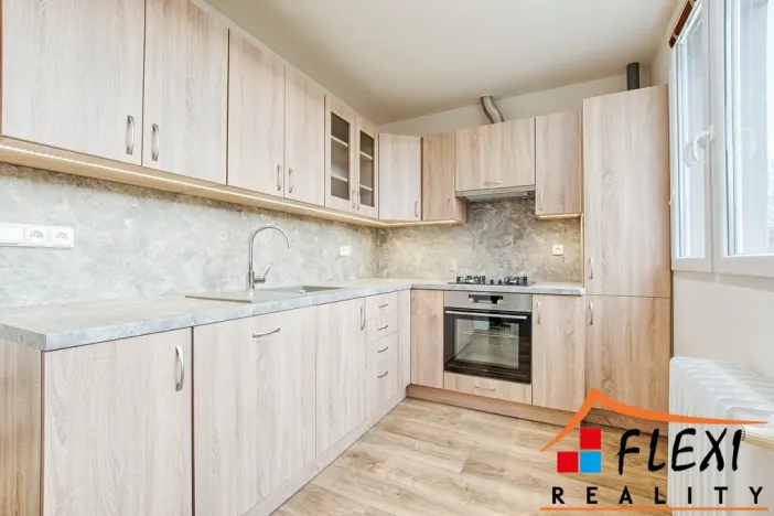 Pronájem bytu 2+1, Ostrava, Holasova, 55 m2