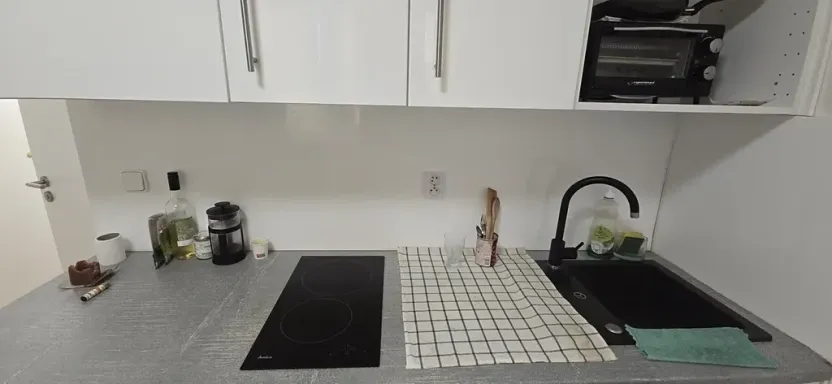 Pronájem bytu 1+kk, Praha - Jinonice, Peroutkova, 16 m2