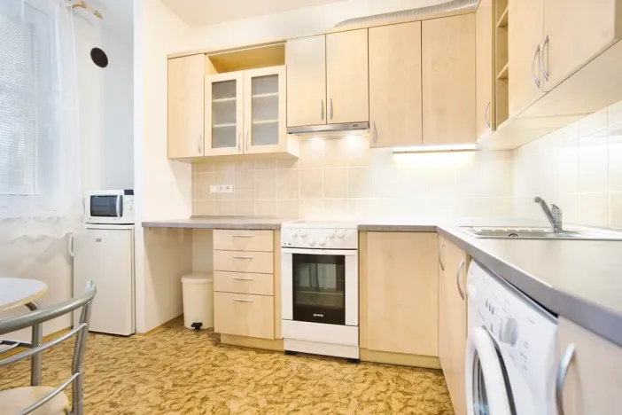 Pronájem bytu 2+1, Šternberk, Uničovská, 45 m2