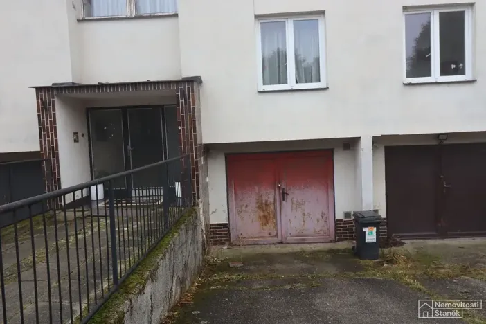 Prodej bytu 4+1, Dírná, 100 m2