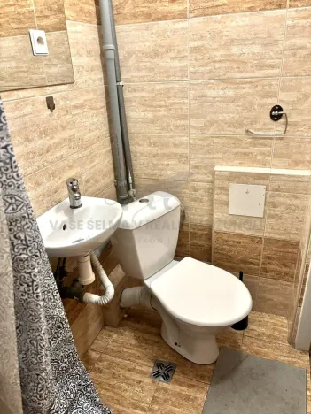 Pronájem bytu 1+kk, Praha - Košíře, Vrchlického, 36 m2