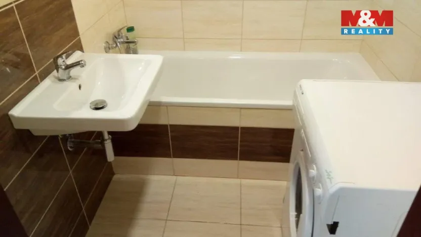 Prodej bytu 3+1, Orlová - Lutyně, 1. máje, 78 m2