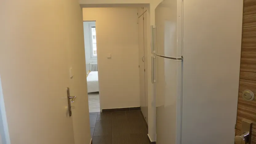 Pronájem bytu 2+kk, Praha - Ruzyně, Ciolkovského, 42 m2