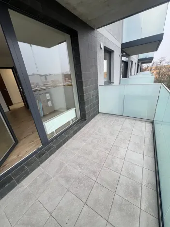 Pronájem bytu 2+kk, Praha - Prosek, Čakovická, 43 m2