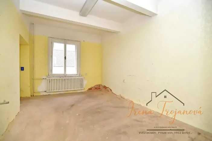 Prodej vícegeneračního domu, Lštění, Míru, 480 m2