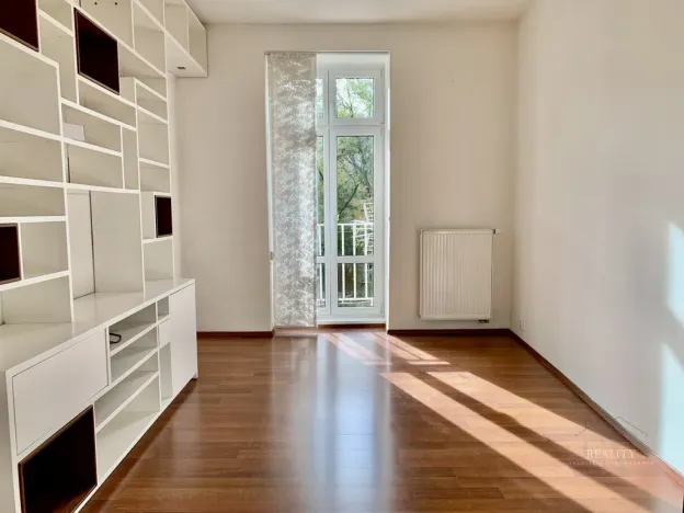 Pronájem bytu 2+1, Praha - Vinohrady, Francouzská, 63 m2